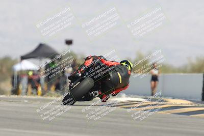 media/Oct-04-2025-CVMA (Sat) [[408bcdd6e4]]/Race 4-Formula Middleweight (Holeshot)/